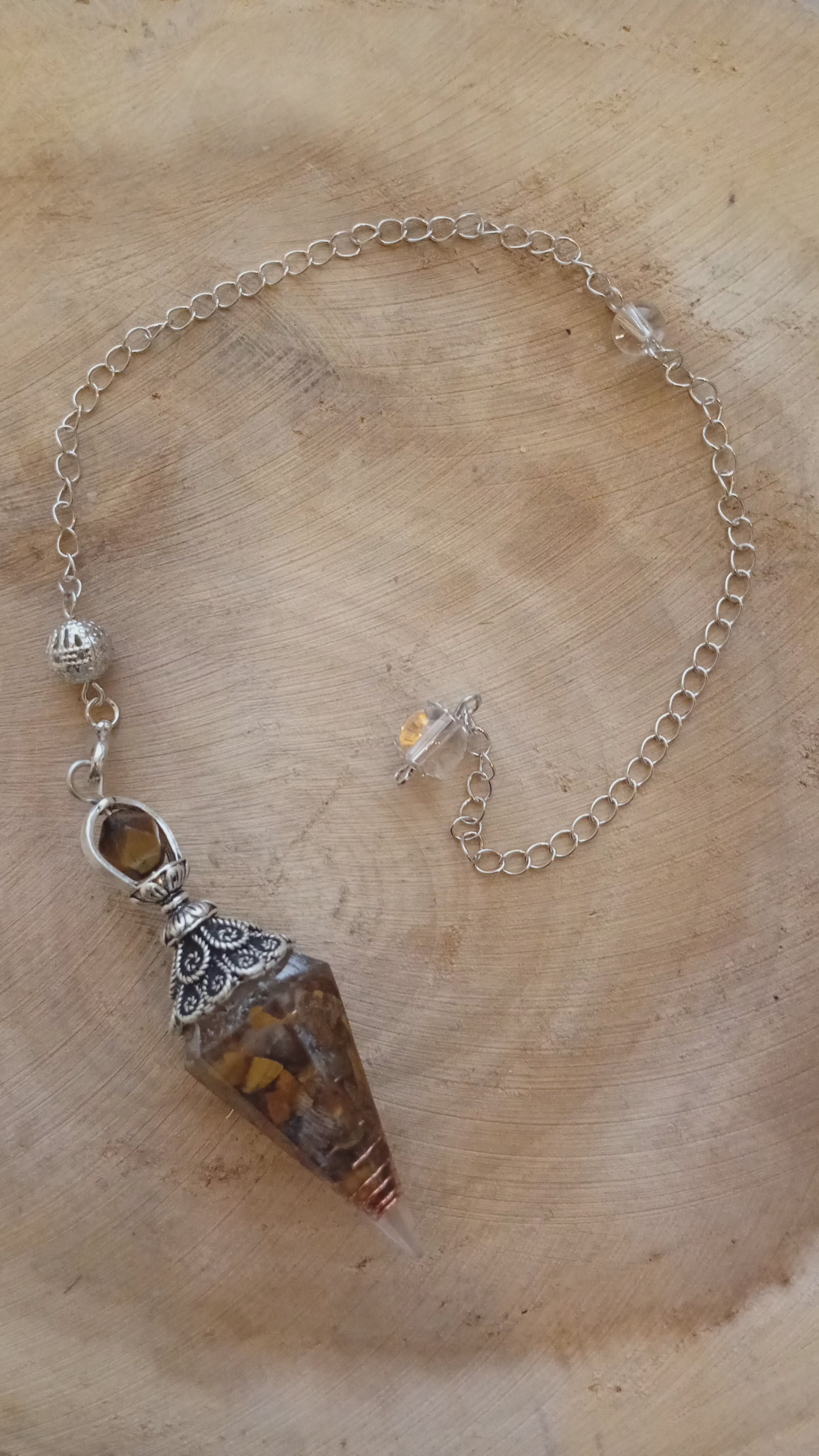 Péndulo de Cuarzo café– Enraizamiento, Protección y Claridad