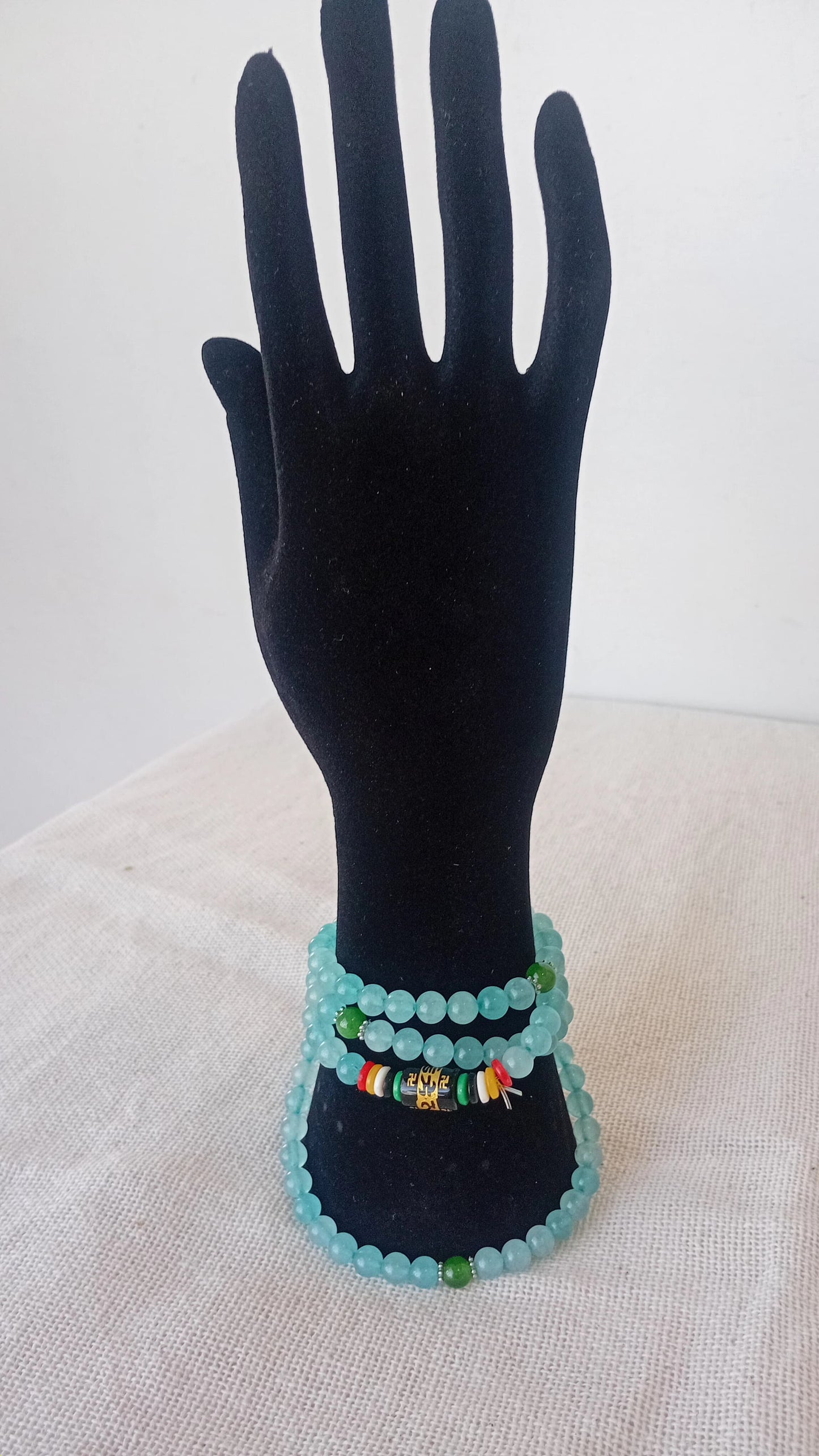 Collar de Aguamarina con Mantra Tibetano