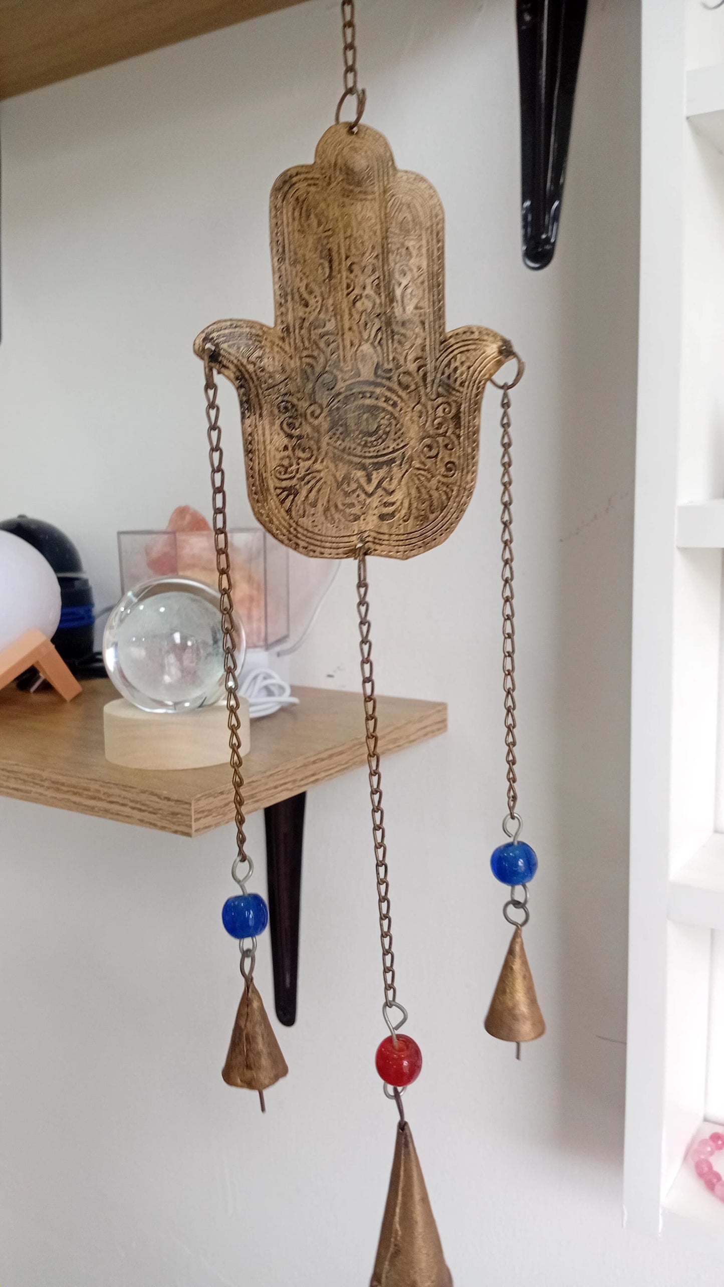 Campanilla Colgante “Mano de Protección”