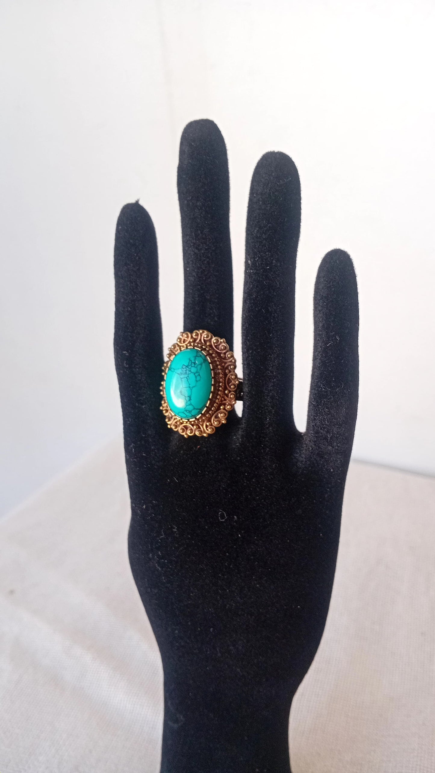 Anillo Turquesa Vintage – Horizonte Interior