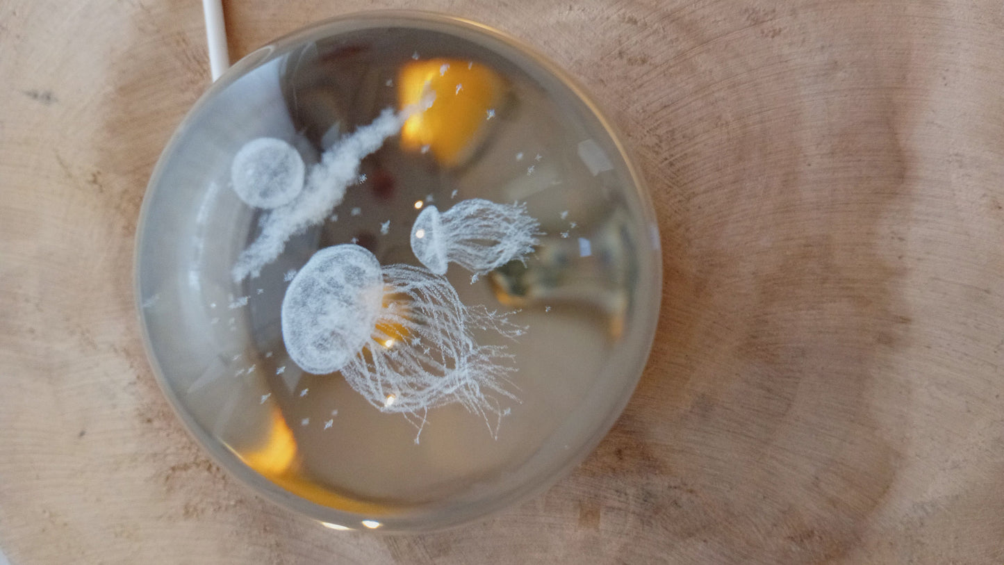 Lámpara de Medusas – Movimiento, Luz y Calma