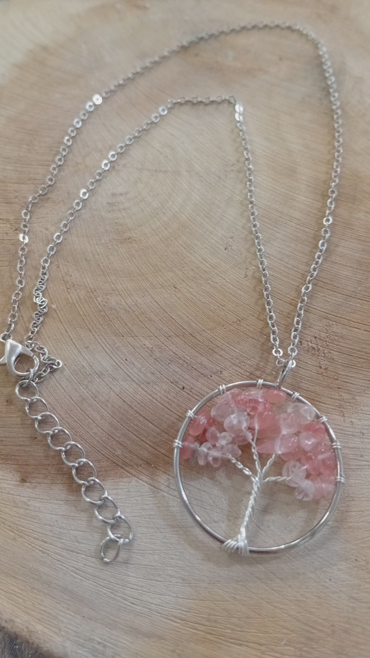 Collar de Cuarzo Rosa – Amor Suave que Vibra desde el Alma