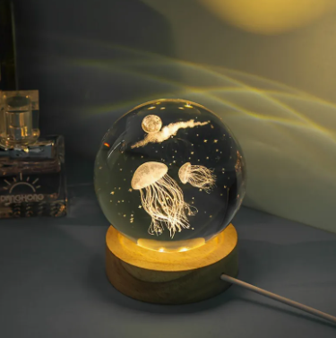 Lámpara de Medusas – Movimiento, Luz y Calma