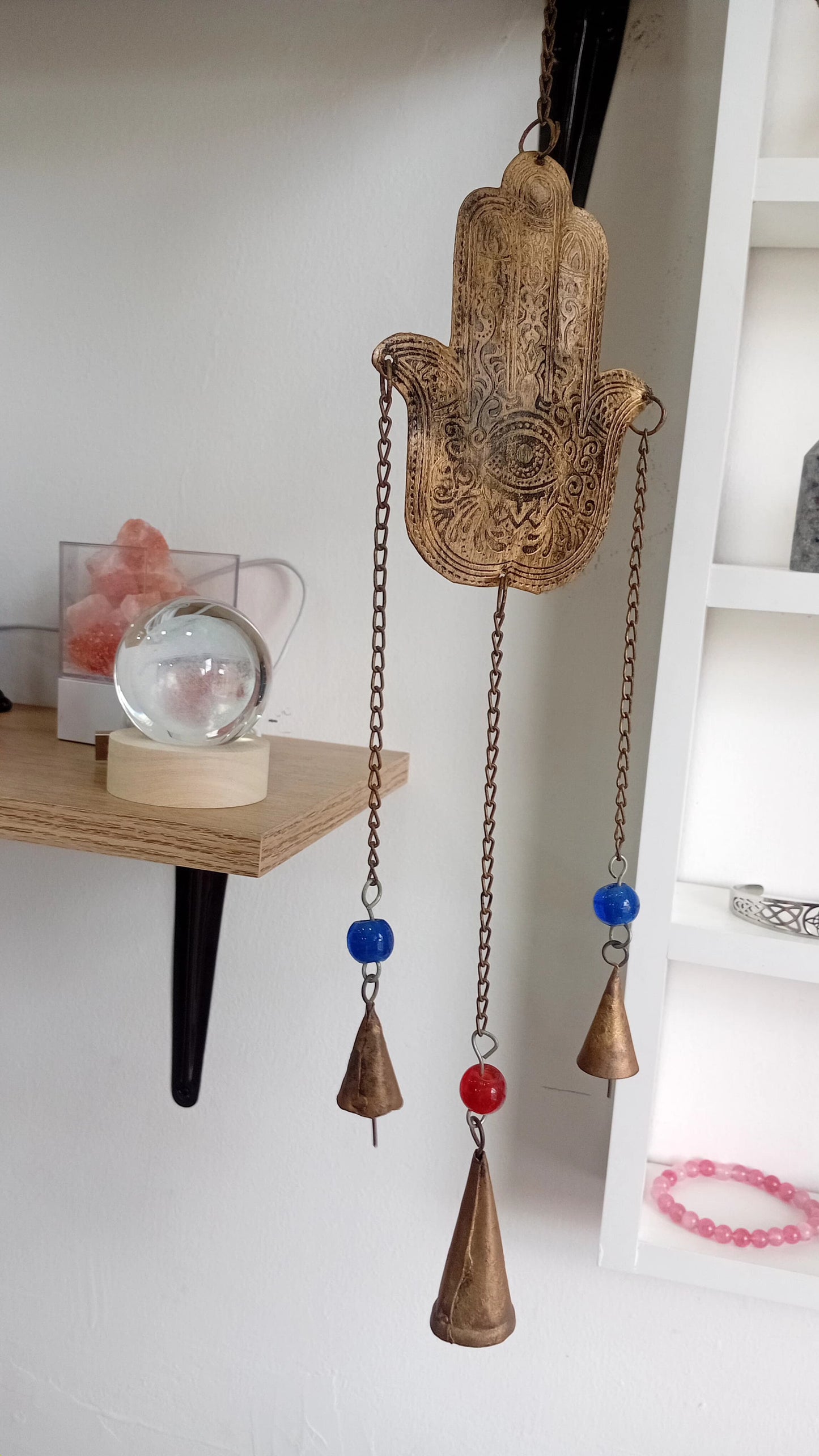 Campanilla Colgante “Mano de Protección”