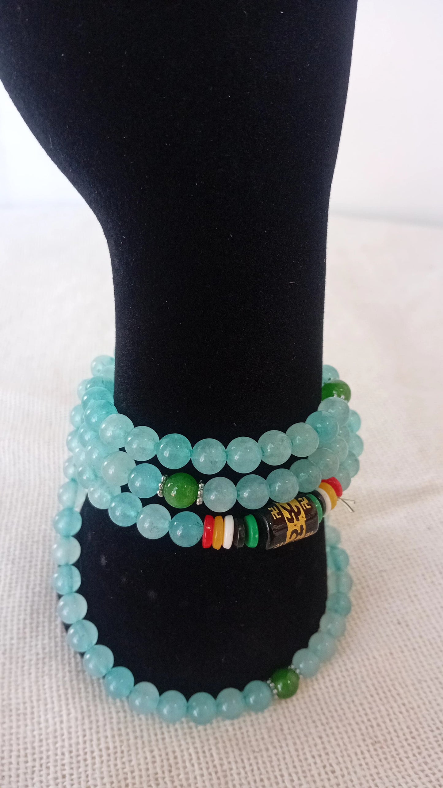 Collar de Aguamarina con Mantra Tibetano