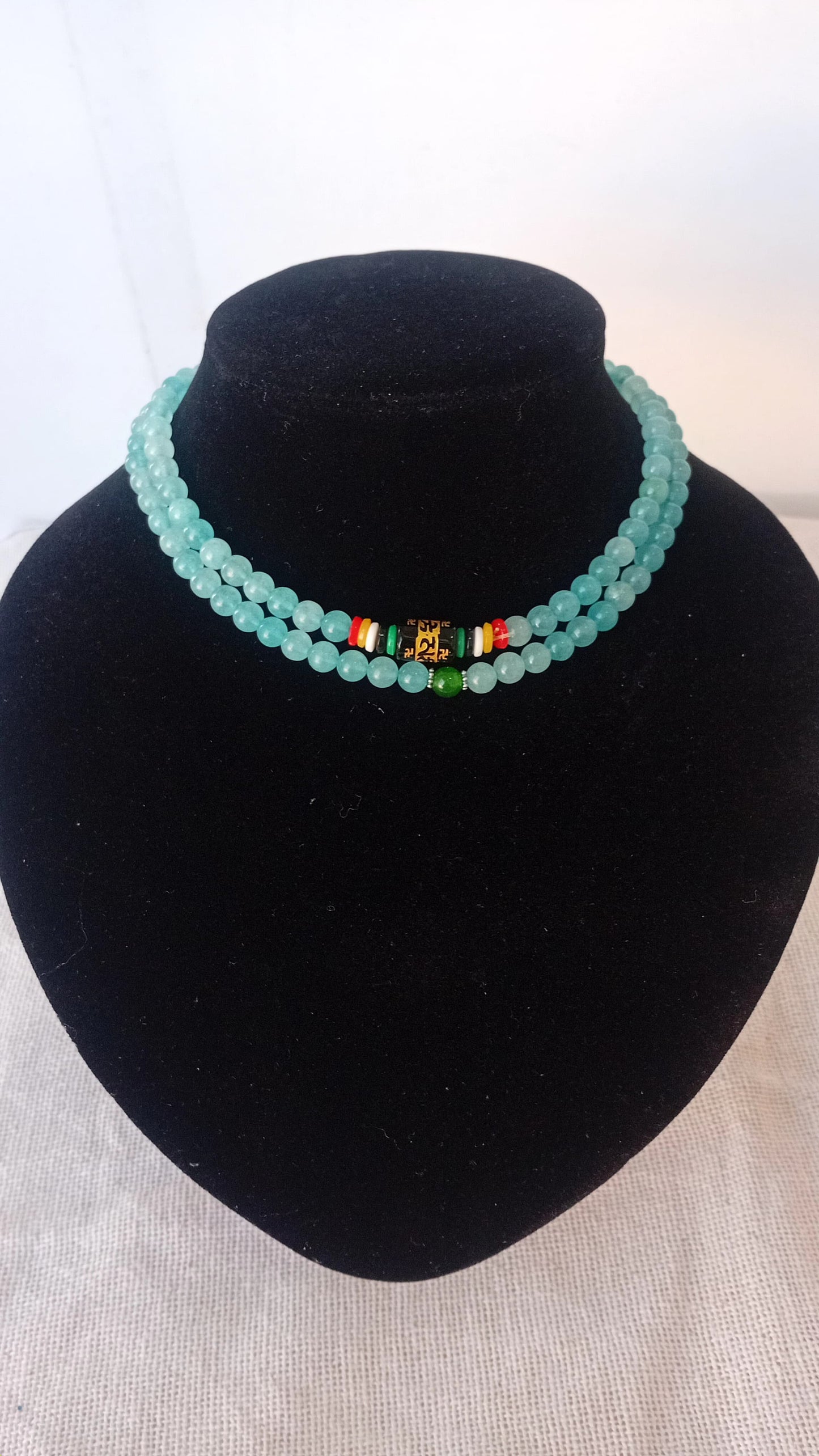 Collar de Aguamarina con Mantra Tibetano