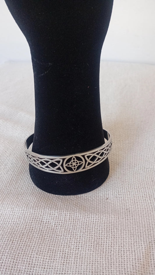 Pulsera plateada simbología Celta