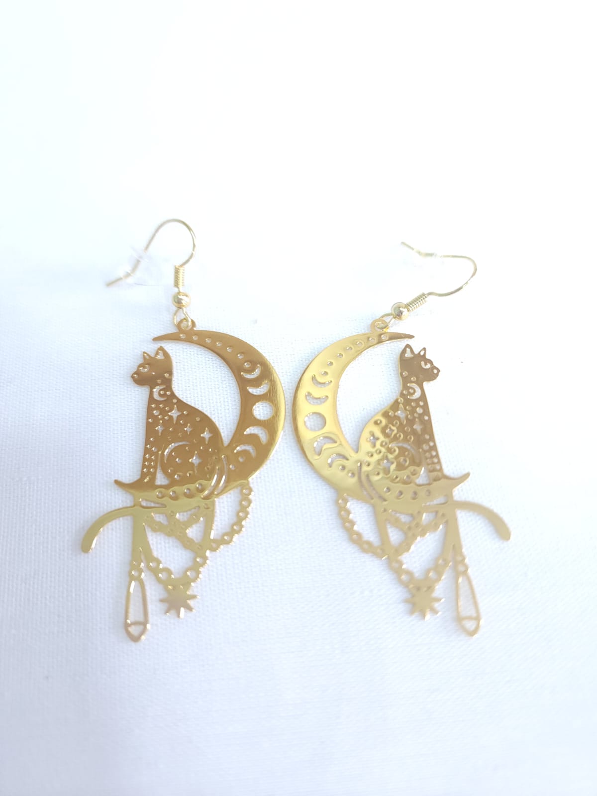 Aretes “Gato Lunar” – Magia, Intuición y Misterio Celeste