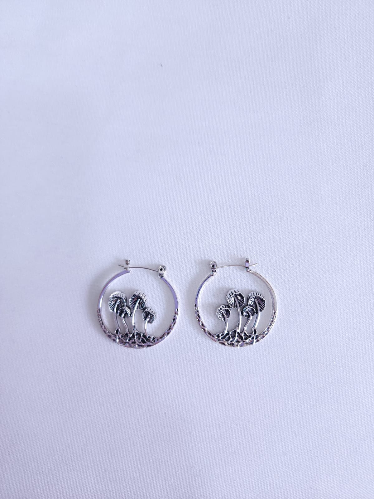 Aretes Bosque Plateado 🌙🍄