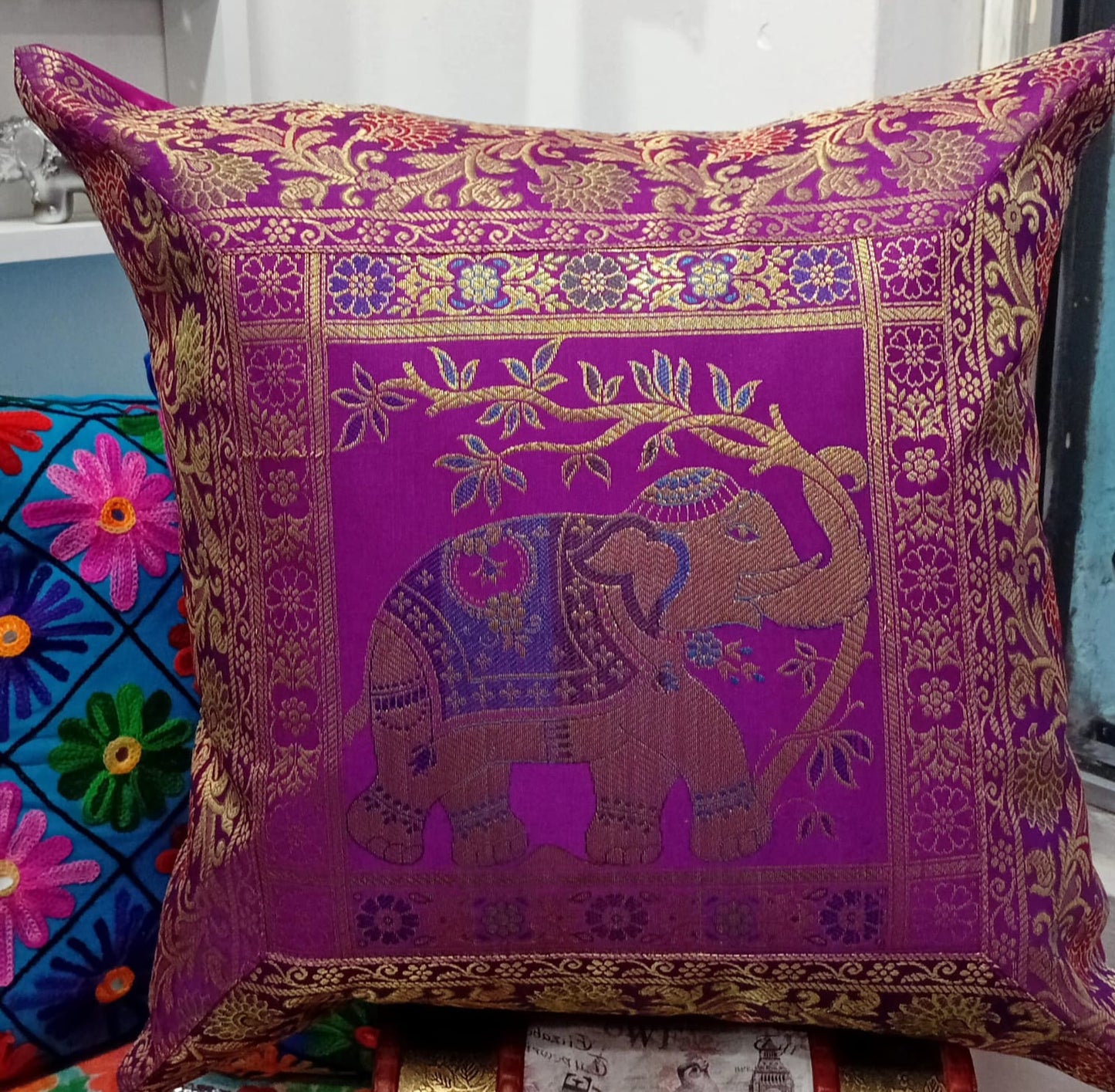 Cojines Artesanales Estilo Indú
